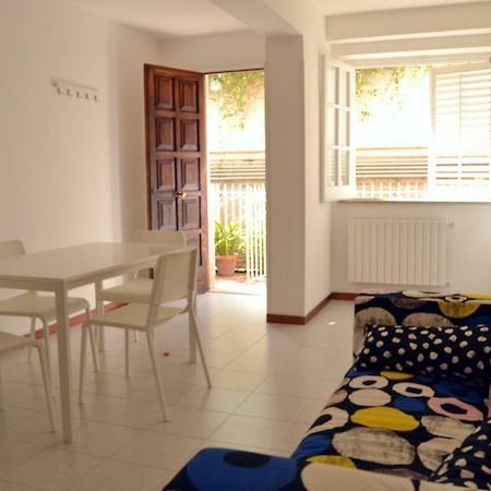 Casa Dahlia Mondello Apartment Екстериор снимка